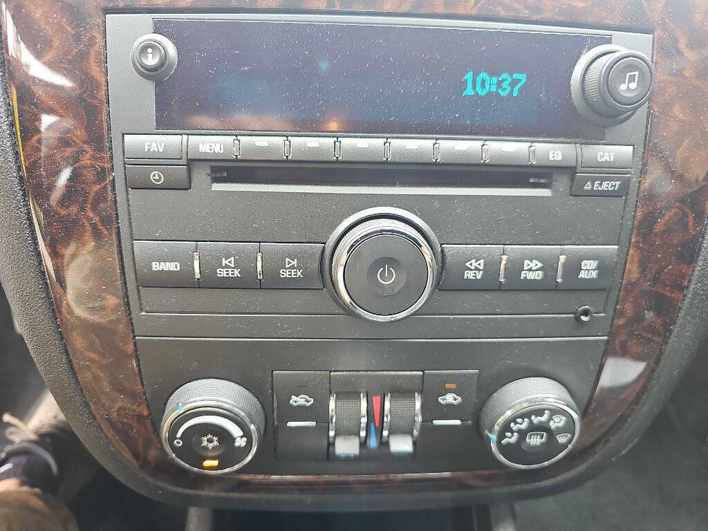 Used 2013 Chevrolet Impala LT FWD image 20