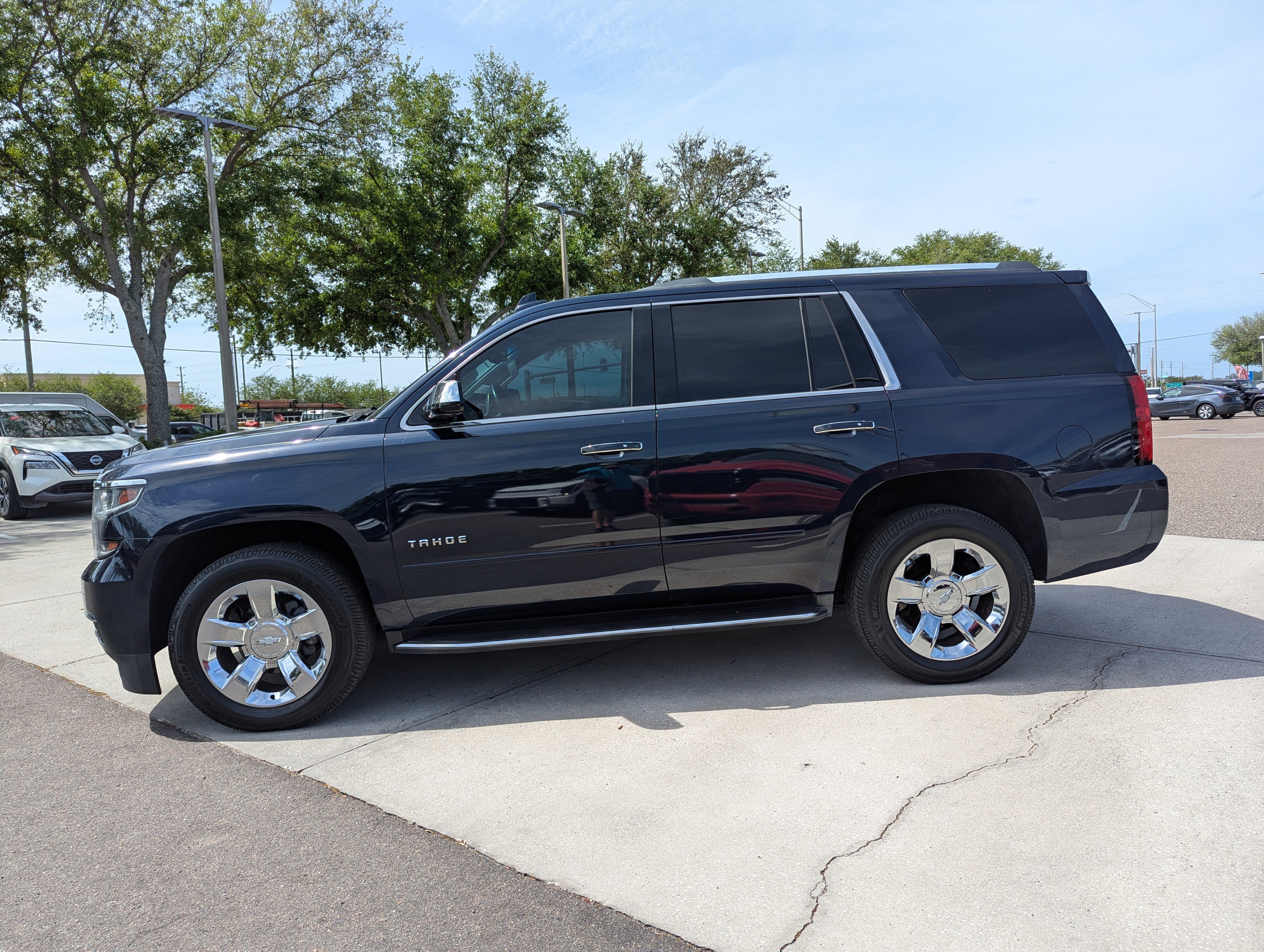 Used 2017 Chevrolet Tahoe Premier RWD image 5