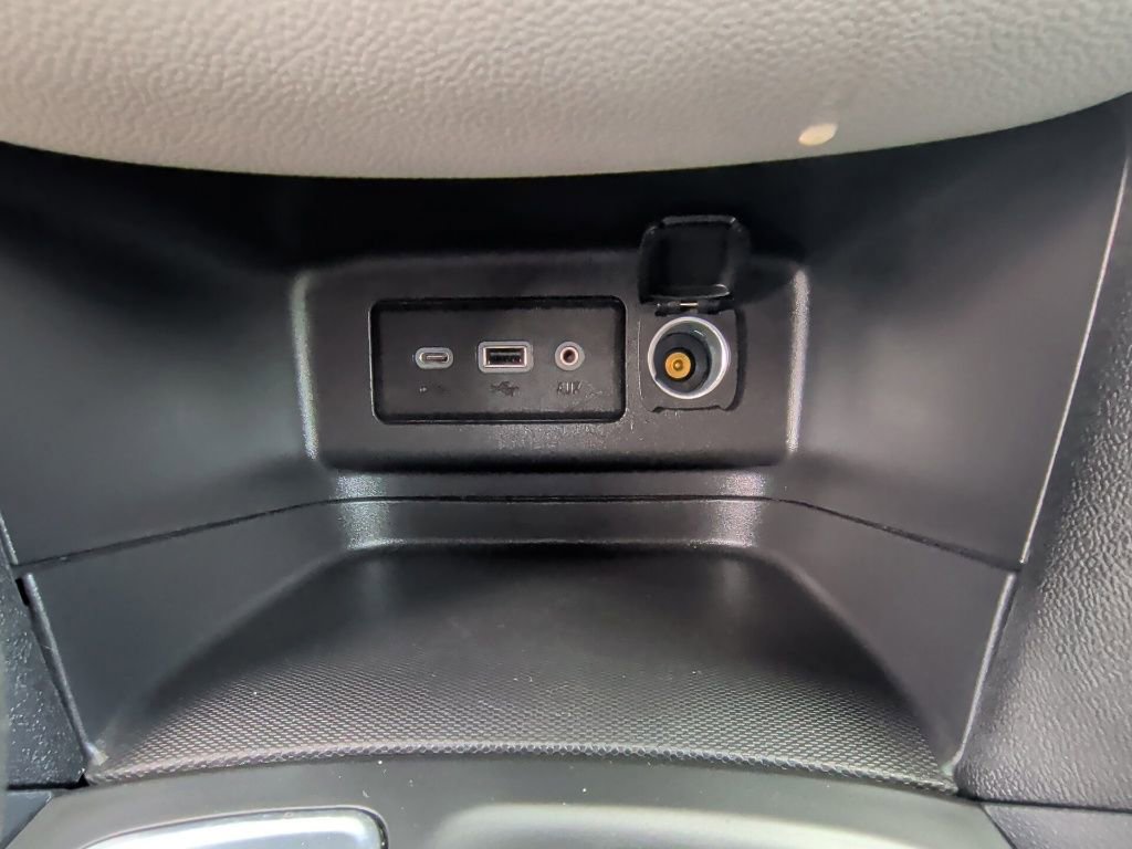 Used 2024 Chevrolet Equinox LT AWD/4WD image 27