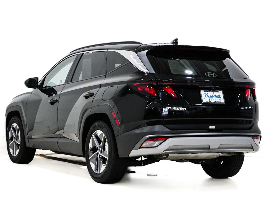 Used 2025 Hyundai Tucson SEL FWD image 8
