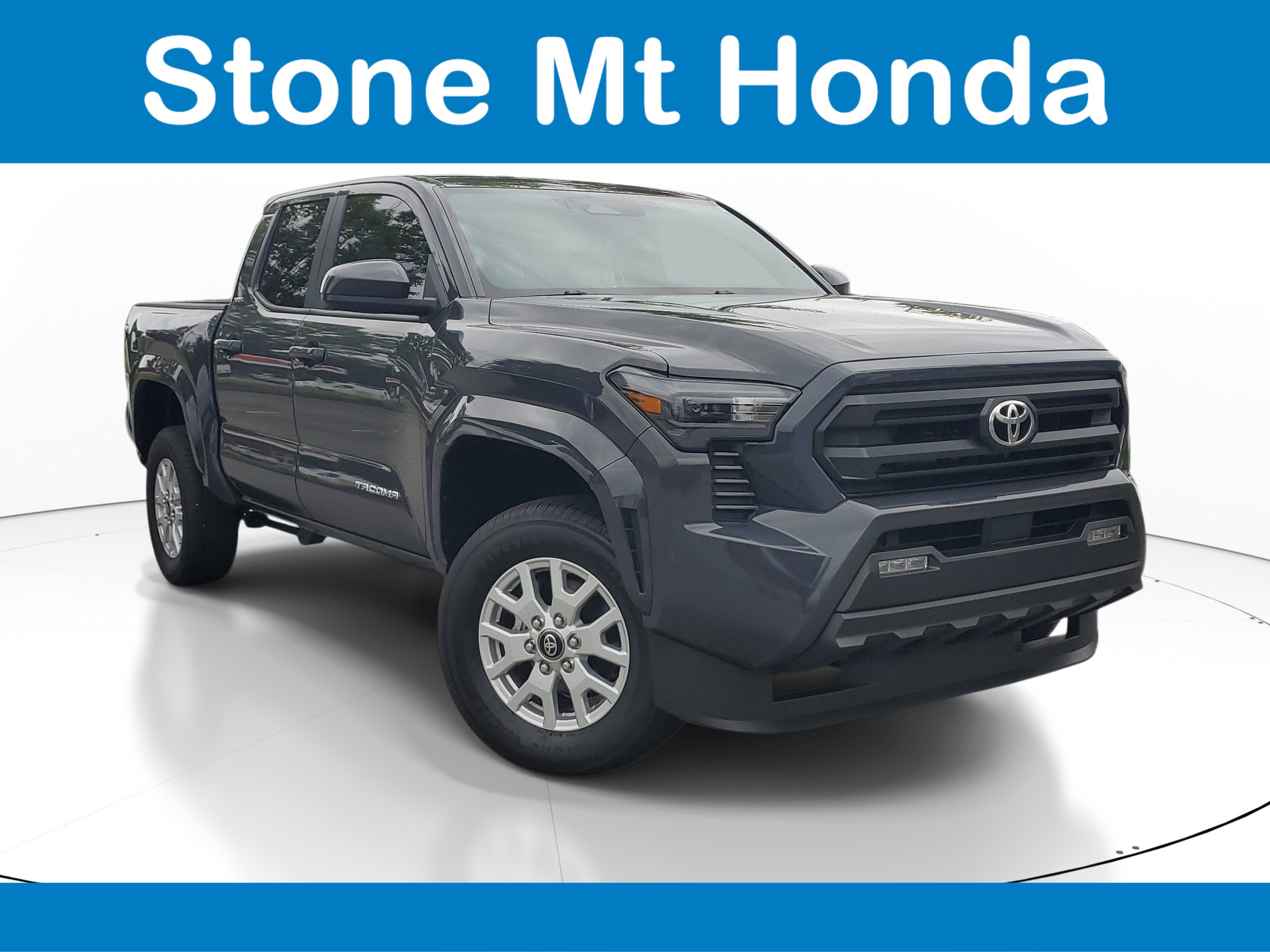 Used 2025 Toyota Tacoma SR5 RWD image 1