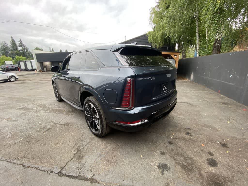 Certified 2026 Cadillac Escalade IQ Sport 2 AWD/4WD image 4
