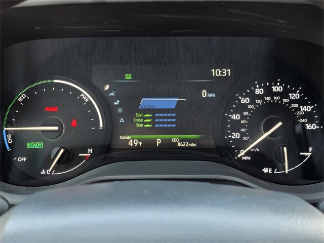 Used 2025 Toyota Sienna LE image 13