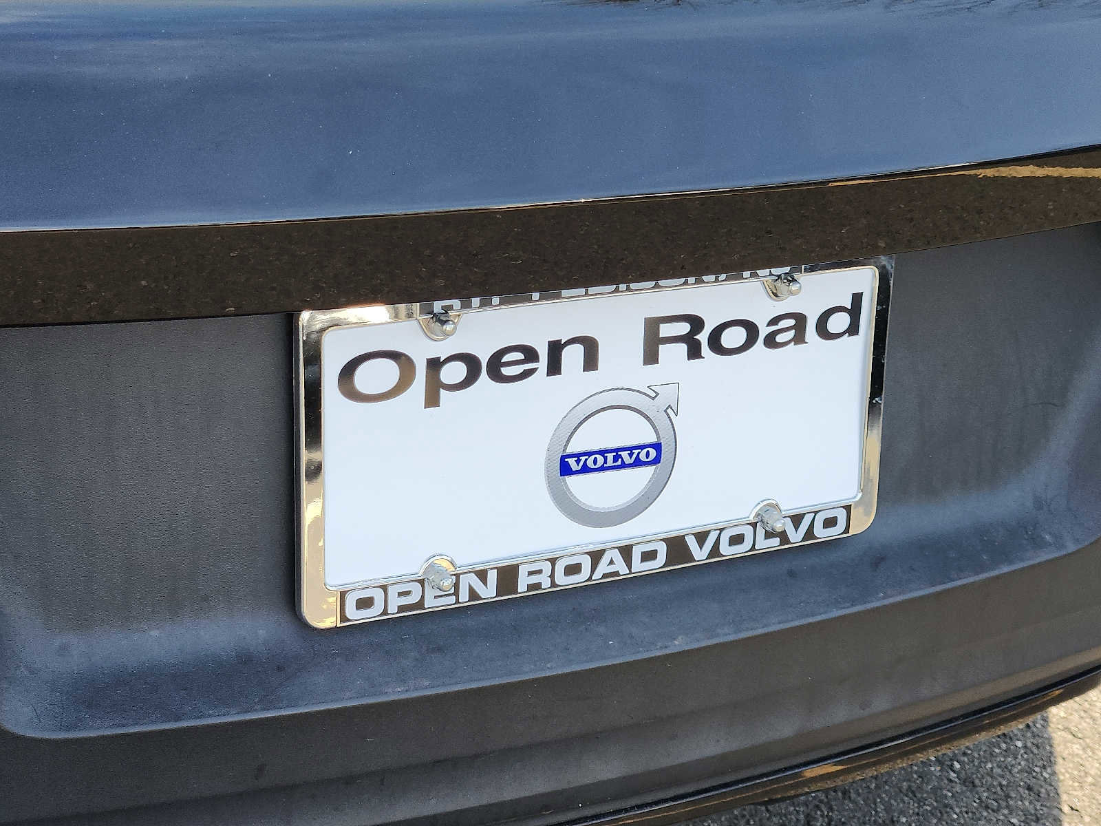 Used 2020 Volvo XC40 T5 R-Design w/ Protection Package Premier image 30