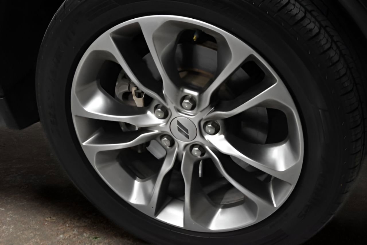 Used 2020 Dodge Durango R/T w/ Technology Group image 6