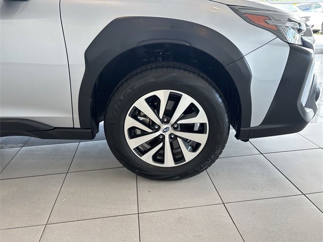 Used 2023 Subaru Outback Premium image 14