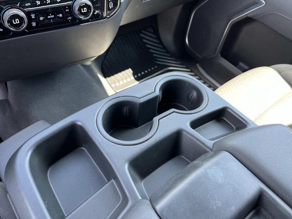 Used 2025 Chevrolet Silverado 1500 LT RWD image 32