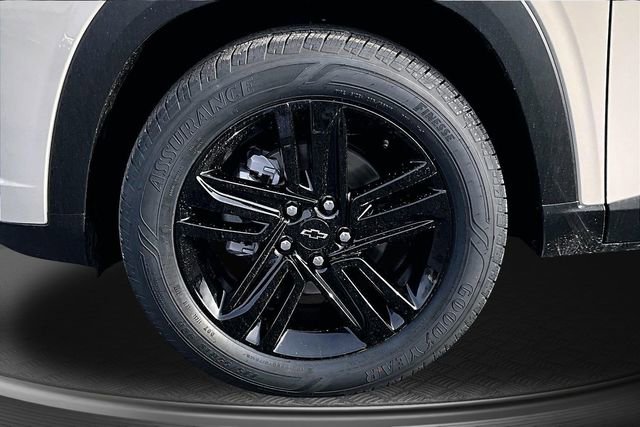 New 2026 Chevrolet Trax ACTIV w/ Sunroof Package image 12