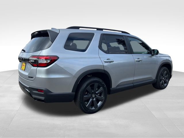 New 2026 Honda Pilot Sport image 8