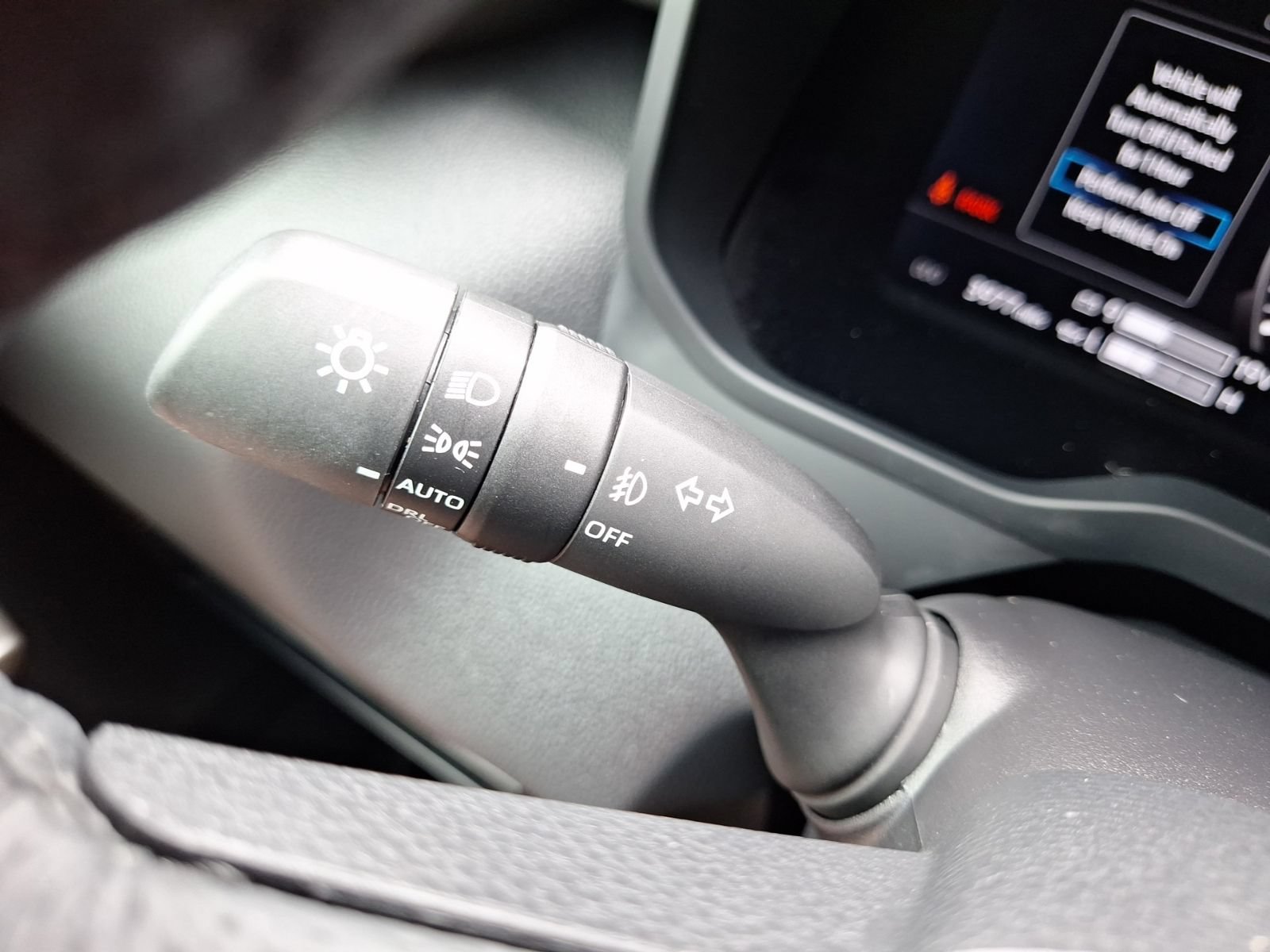 Used 2026 Toyota Tundra Limited AWD/4WD image 23