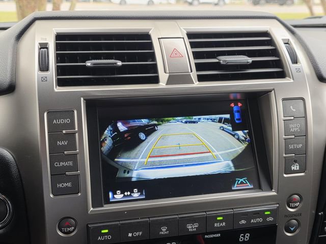 Used 2021 Lexus GX 460 Luxury w/ Accessory Package image 18