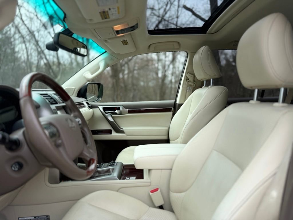Used 2015 Lexus GX 460 Luxury image 15
