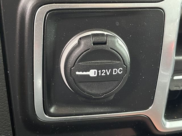 Used 2022 Jeep Wrangler Unlimited Sahara image 21