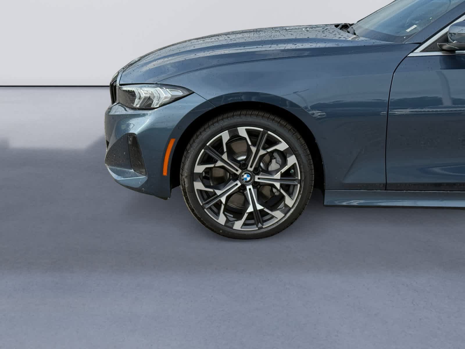 New 2026 BMW 330i xDrive Sedan w/ Premium Package AWD/4WD image 9