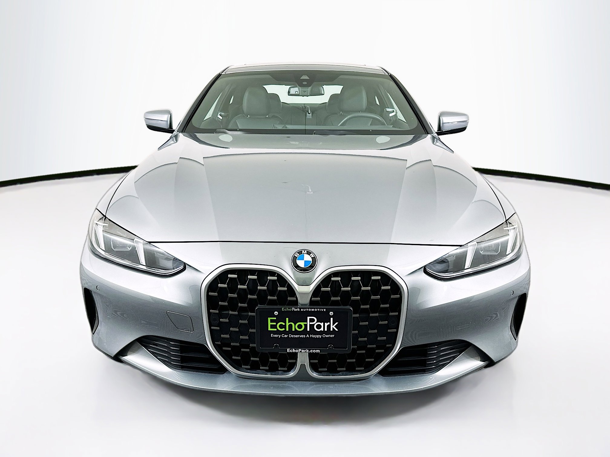 Used 2025 BMW 430i Coupe w/ Premium Package RWD image 2