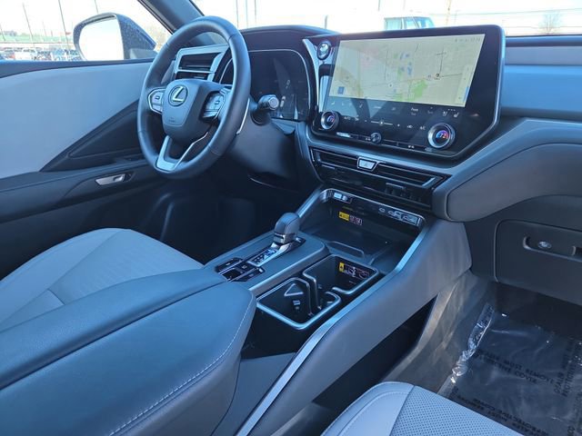 Used 2024 Lexus TX 350 FWD w/ Captains Chair Package image 19