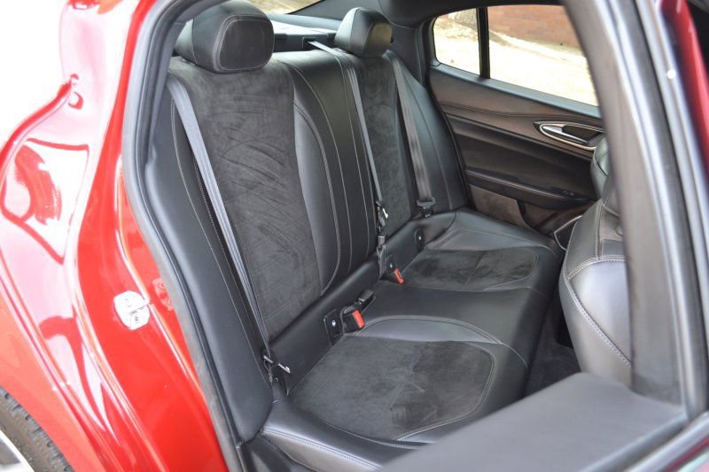 Used 2018 Alfa Romeo Giulia Quadrifoglio image 29