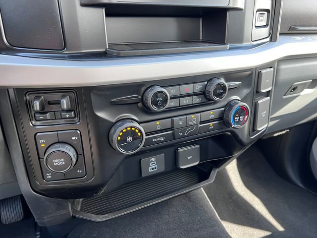 New 2026 Ford F350 XLT w/ 360-Degree Camera Package AWD/4WD image 27