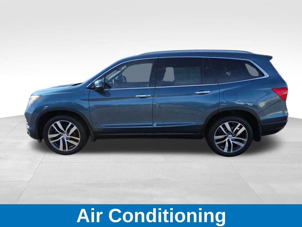 Used 2016 Honda Pilot Touring image 3