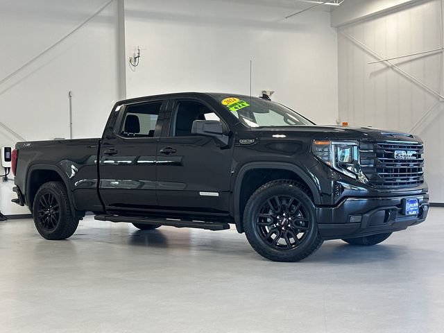 Used 2024 GMC Sierra 1500 Elevation w/ X31 Off-Road Package AWD/4WD image 2