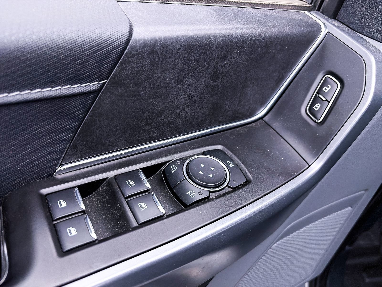 Used 2024 Ford F150 XLT w/ FX4 Off-Road Package AWD/4WD image 16