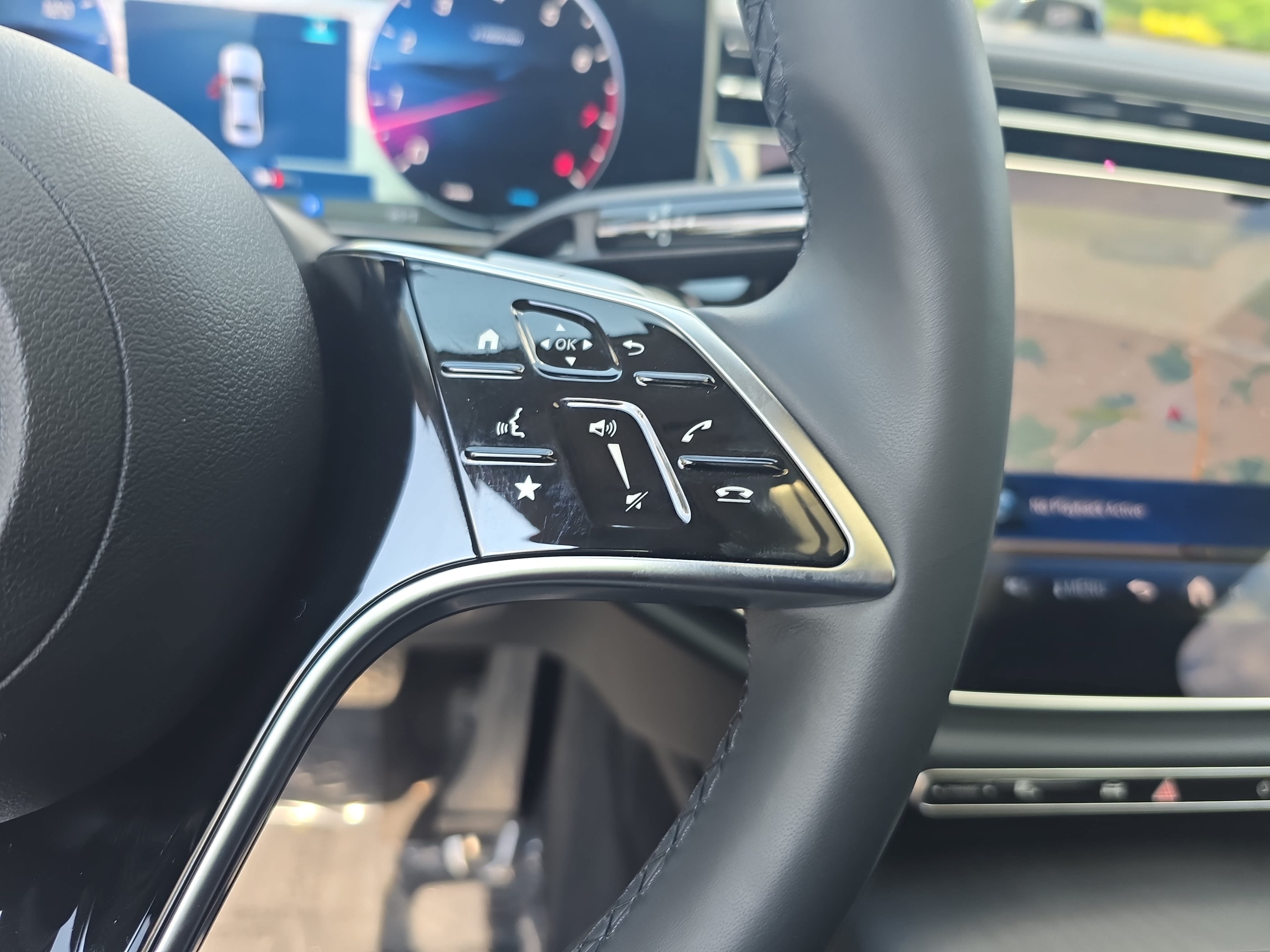 Certified 2025 Mercedes-Benz E 350 4MATIC Sedan image 18