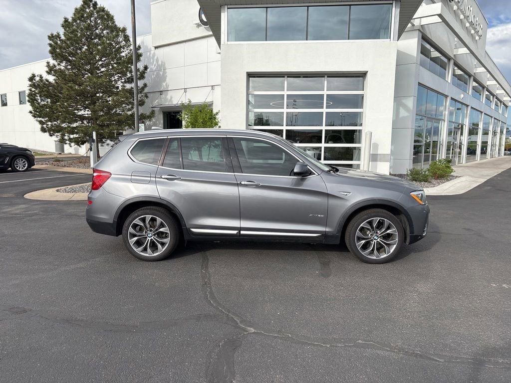Used 2016 BMW X3 xDrive28i AWD/4WD image 6