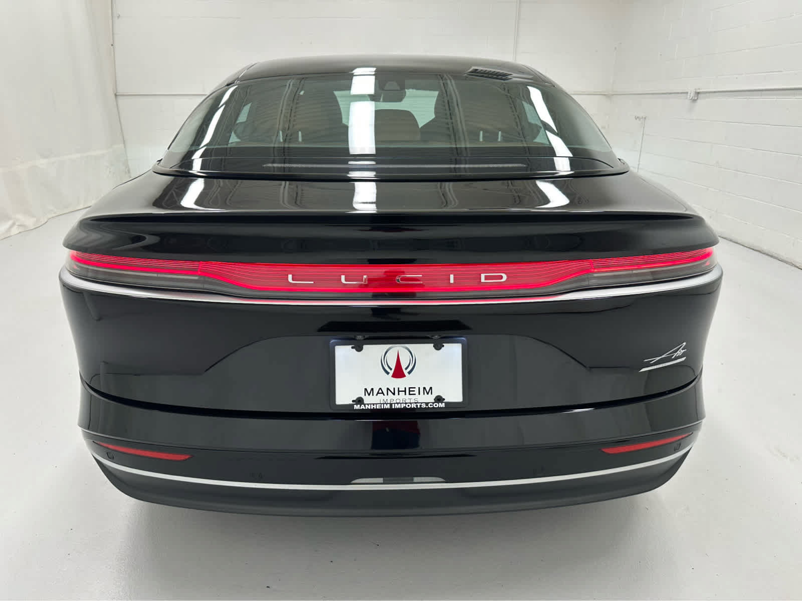 Used 2025 Lucid Air Touring AWD/4WD image 7