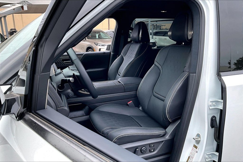 Used 2026 INFINITI QX80 Autograph w/ Premium Cargo Package AWD/4WD image 36