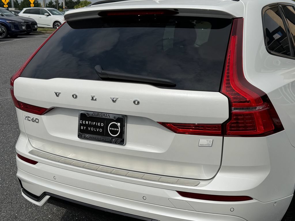 Certified 2024 Volvo XC60 T8 Plus w/ Protection Package Premier AWD/4WD image 11