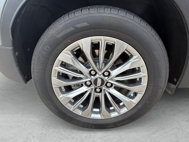 Used 2024 Cadillac XT4 Premium Luxury FWD image 23