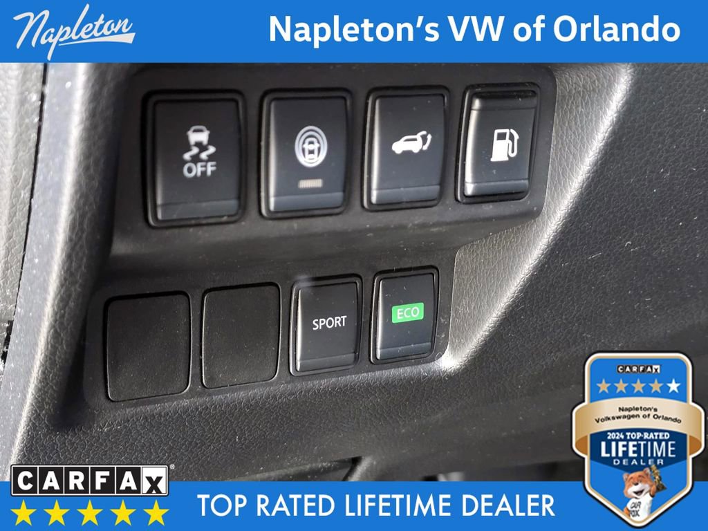 Used 2020 Nissan Rogue SV image 23