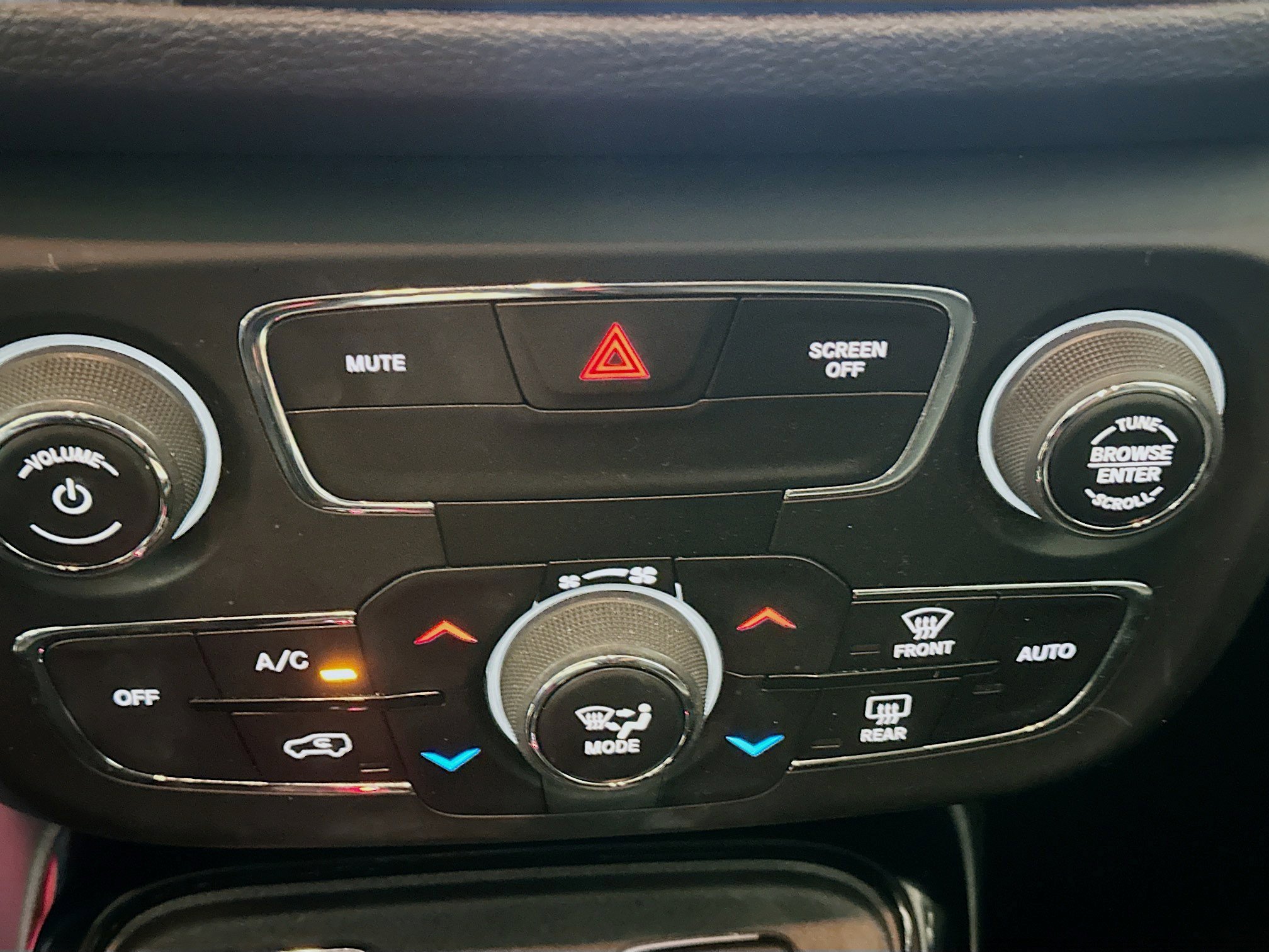 Used 2020 Jeep Compass Limited FWD image 22