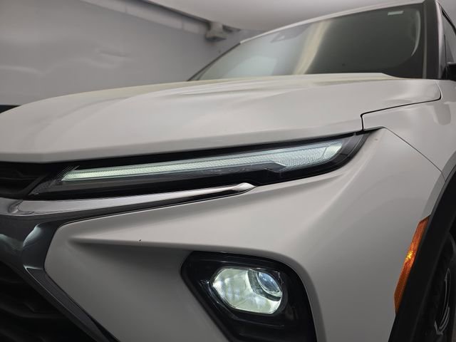 Used 2025 Chevrolet TrailBlazer LT image 14