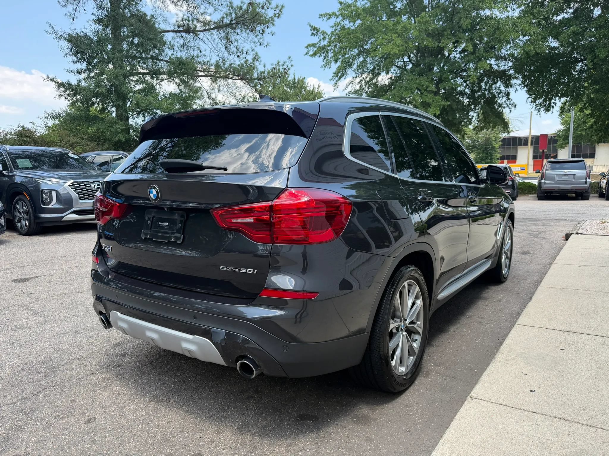 Used 2019 BMW X3 sDrive30i w/ Driving Assistance Package RWD image 5