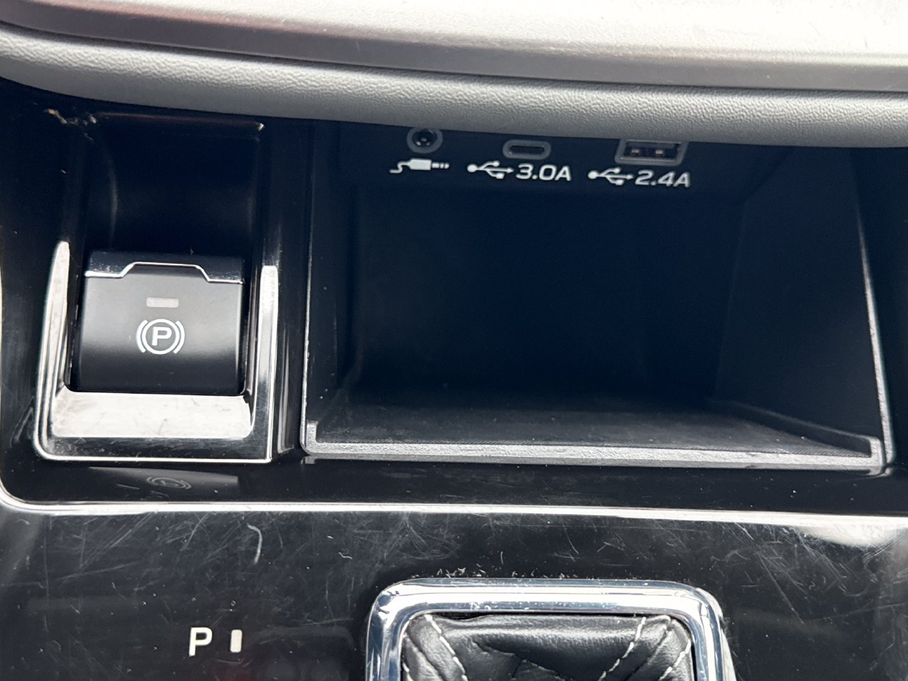 Used 2024 Subaru Outback Premium AWD/4WD image 20