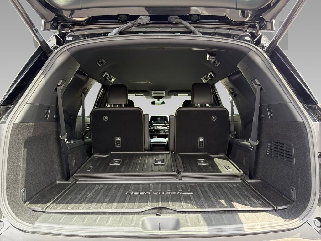 Used 2025 Nissan Pathfinder Rock Creek AWD/4WD image 22