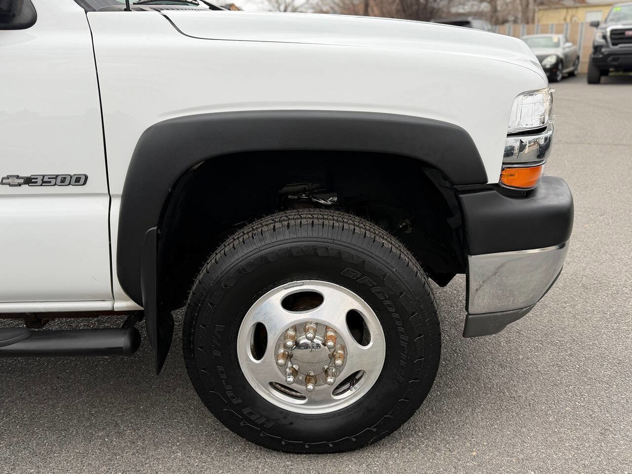 Used 2002 Chevrolet Silverado 3500 LS w/ Electrical Convenience Pkg image 28