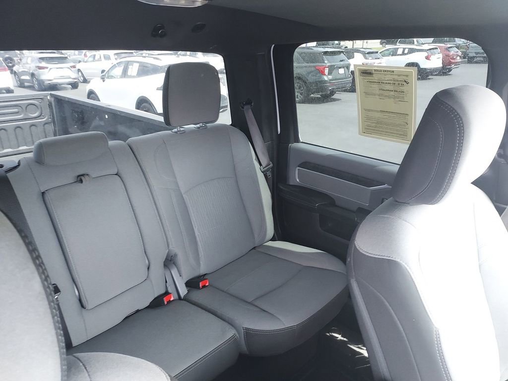 Used 2023 RAM 3500 Big Horn w/ Level 1 Equipment Group AWD/4WD image 14