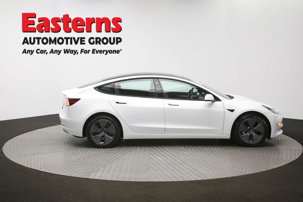 Used 2022 Tesla Model 3 Standard Range image 40