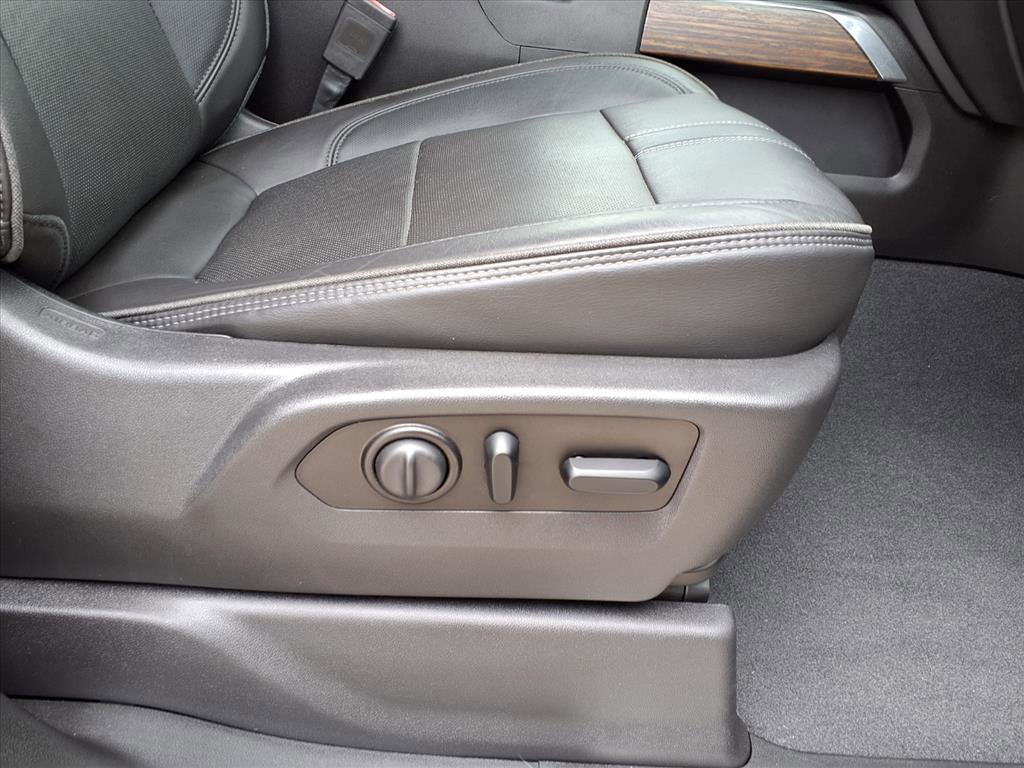 Used 2020 Chevrolet Silverado 2500 High Country w/ Z71 Off-Road Package image 11