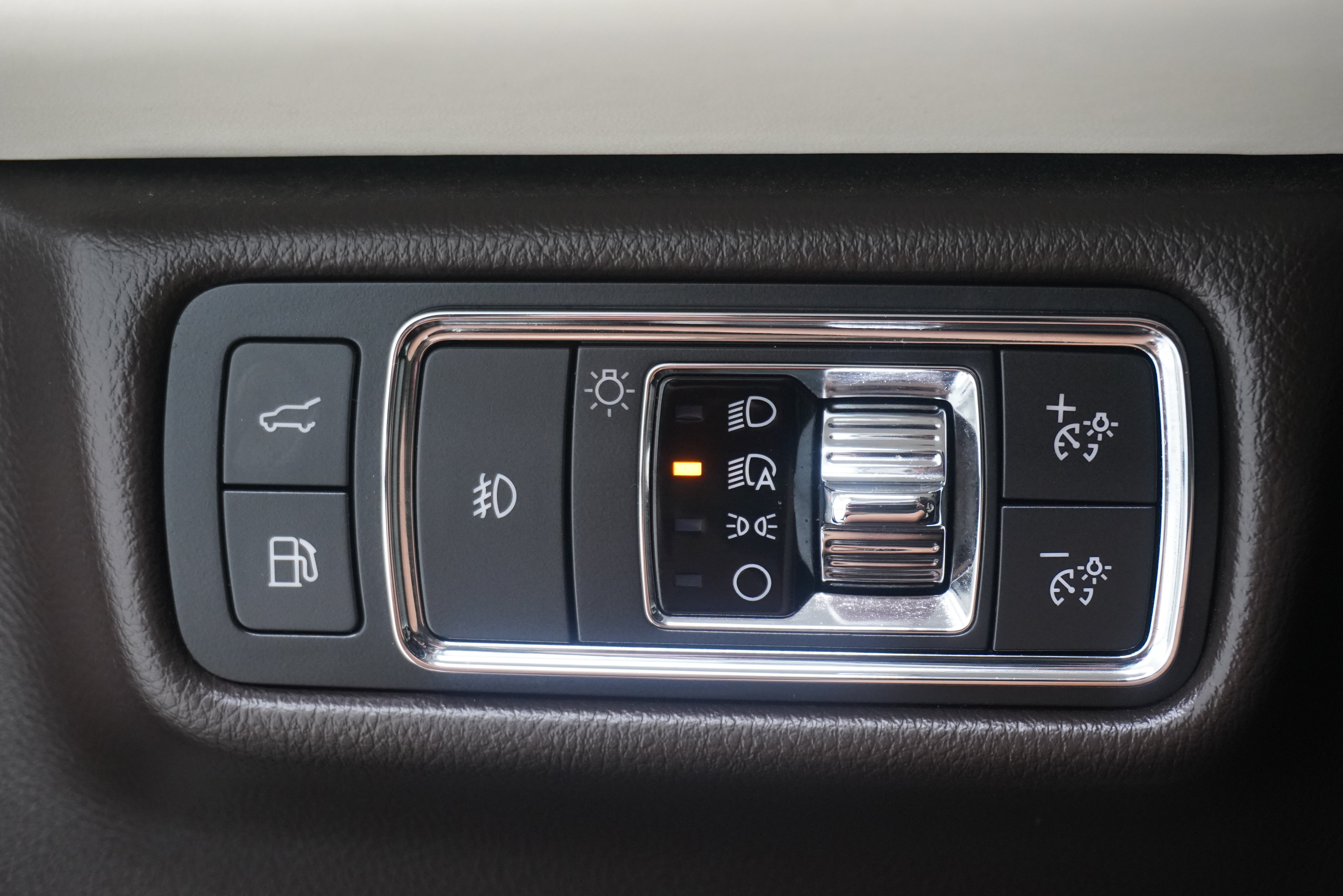 Used 2020 Lincoln Aviator Black Label Grand Touring w/ Class IV Trailer Tow Package AWD/4WD image 30