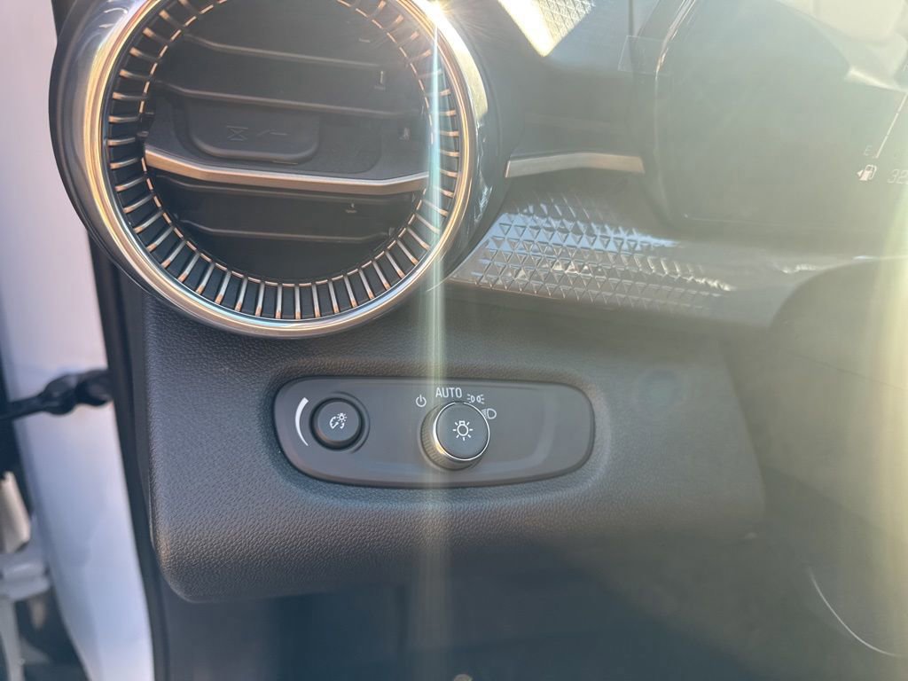 New 2026 Chevrolet Trax ACTIV w/ Driver Confidence Package image 15