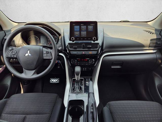Used 2022 Mitsubishi Eclipse Cross LE AWD/4WD image 17