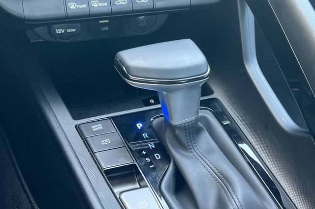 Used 2025 Hyundai Elantra SEL FWD image 26