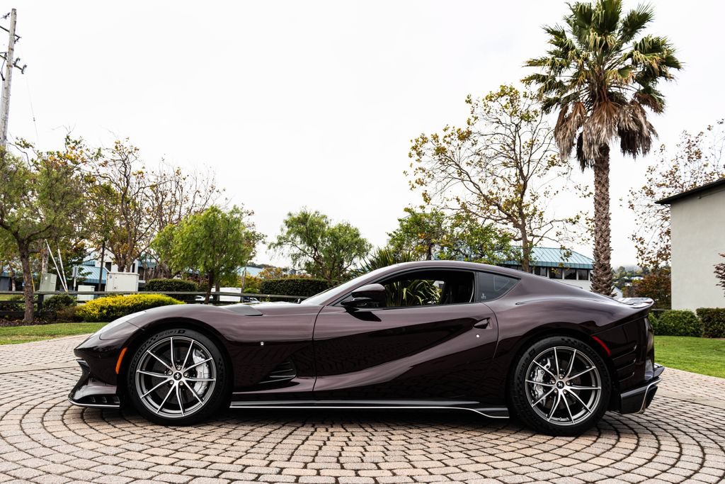 Certified 2023 Ferrari 812 Competizione RWD image 9