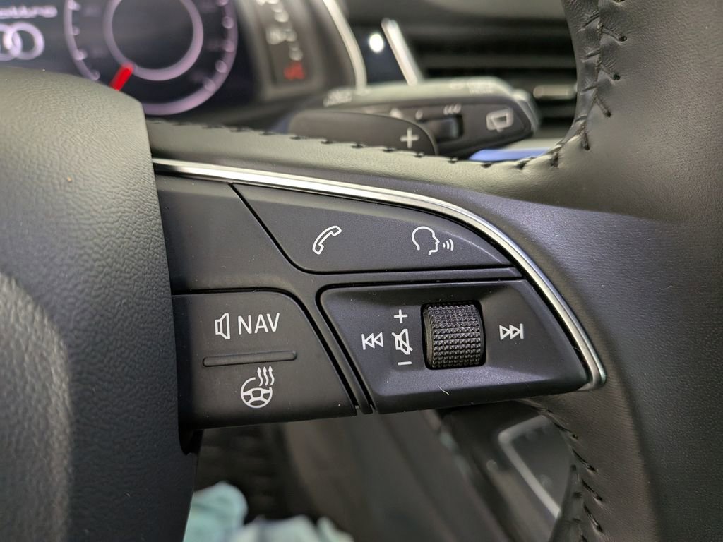 Used 2018 Audi Q7 3.0T Premium Plus w/ Premium Plus Package image 23