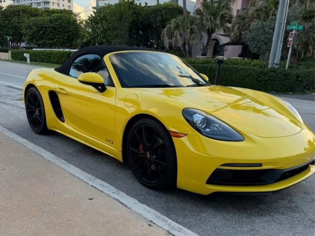 Used 2018 Porsche 718 Boxster GTS RWD image 3