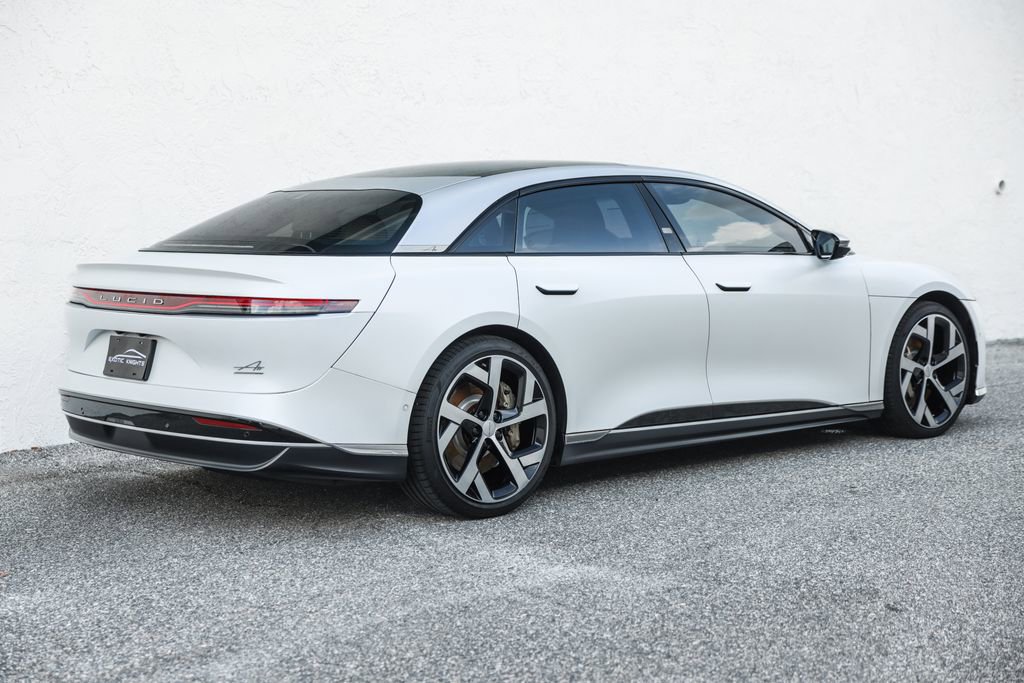 Used 2022 Lucid Air Dream Edition image 6