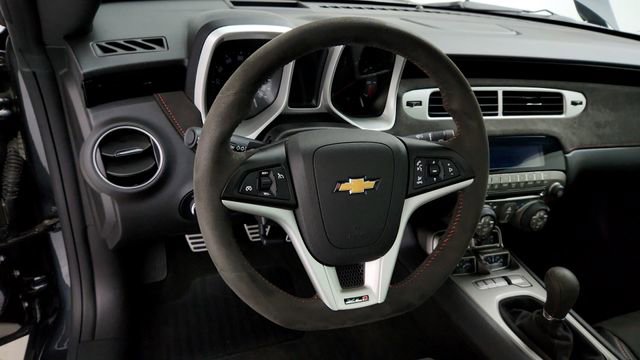 Used 2012 Chevrolet Camaro ZL1 image 13